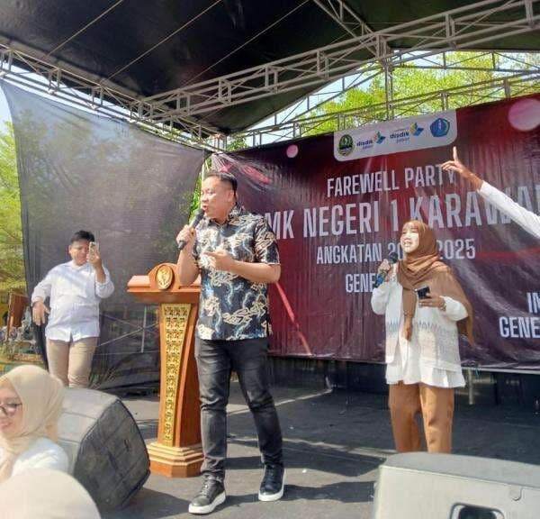 Ditengah Larangan Wisuda, SMKN 1 Karawang Sukses Gelar Perpisahan Tanpa Pungutan Orang Tua