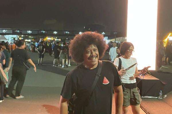 Edi Brokoli Happy Bisa Beli Tiket Konser Foo Fighters, Penantian 29 Tahun Terbayar!
