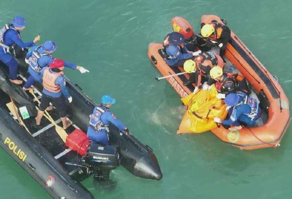 Tragis! 3 Bocah Tewas Terseret Ombak di Pantai Ujung Batu Padang