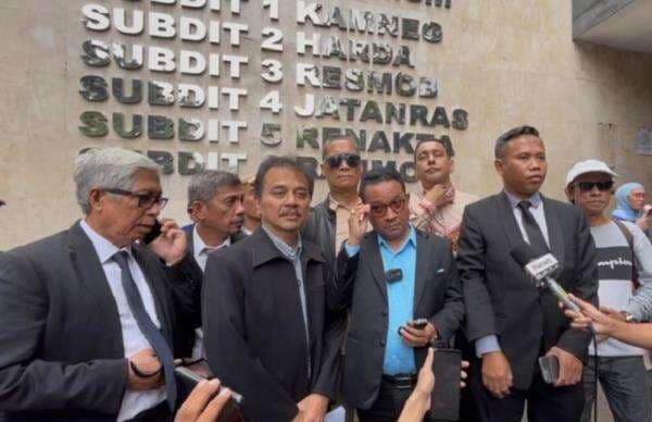 Pengacara Roy Suryo Minta Polisi Usut Tuntas Laporan terhadap 7 Pendukung Jokowi