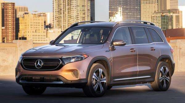 Ratusan Mobil Listrik Mercedes-Benz Kena Recall, Ngecas Dibatasi Maksimal 80 Persen