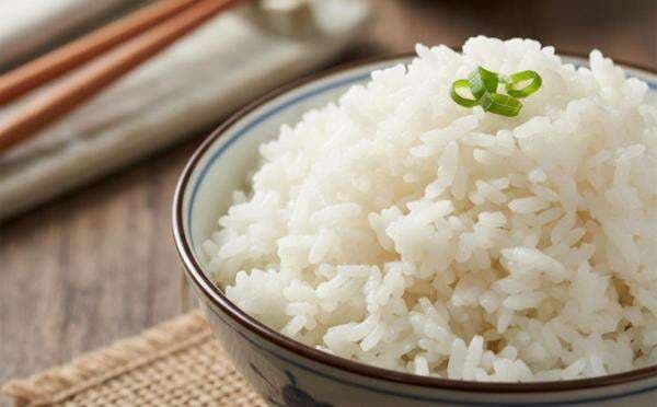 Benarkan Nasi Dingin Lebih Rendah Kalori? Begini Kata Dokter