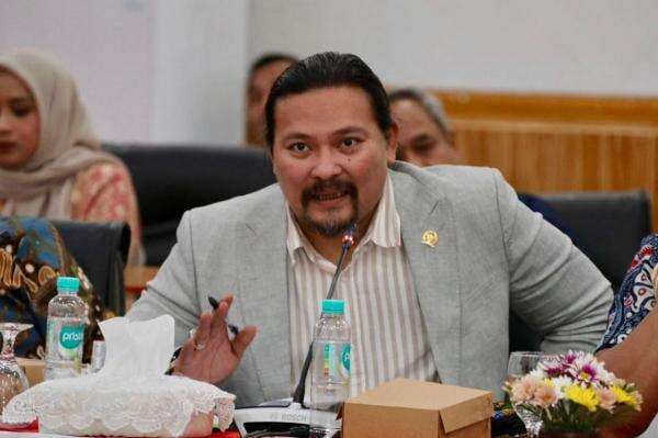 DPR Apresiasi Polisi Tangkap Guru di Tangsel Diduga Cabuli 16 Murid