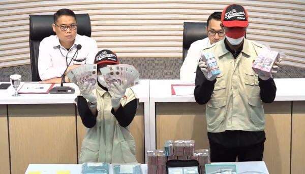 KPK Geledah Kantor Direktorat Jenderal Pajak Terkait Kasus Suap