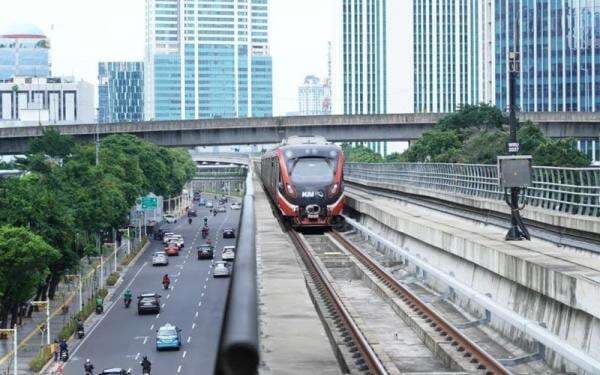 LRT Jabodebek Terapkan Tarif Akhir Pekan Selama Libur Nataru