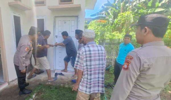 Warga Sinjai Digegerkan Mayat Lansia Membusuk di Dalam Rumah