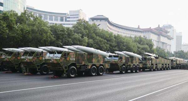 4 Senjata yang Dipamerkan China pada Parade Militer, dari Robot Serigala dan Aneka Rudal Hipersonik