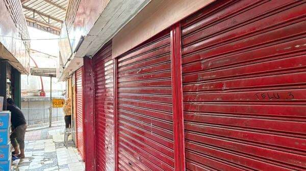 Penampakan Kios di Blok M yang Harga Sewanya Naik hingga Rp15 Juta Penampakan Kios di Blok M yang Harga Sewanya Naik hingga Rp15 Juta