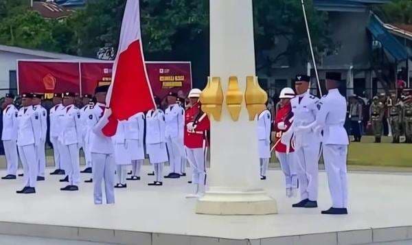 Viral Bendera Merah Putih Terbalik saat Upacara HUT RI ke-80 di Mamasa, Bupati Beri Penjelasan