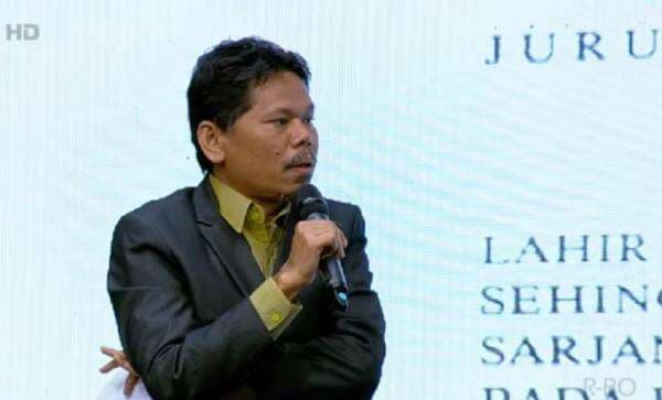 Bonatua Silalahi Curiga Informasi di Salinan Ijazah Jokowi Banyak Ditutupi: Mungkin Takut Dibandingkan Bonatua Silalahi Curiga Informasi di Salinan Ijazah Jokowi Banyak Ditutupi: Mungkin Takut Dibandingkan