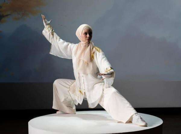 5 Atlet Bintang Indonesia yang Temukan Kebahagiaan Sejati Setelah Jadi Mualaf, Nomor 1 Bikin Pangling!