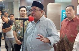 Wagub Rano Karno Jenguk Korban Ledakan SMAN 72 di RS Yarsi, Ungkap Kondsi Terkini