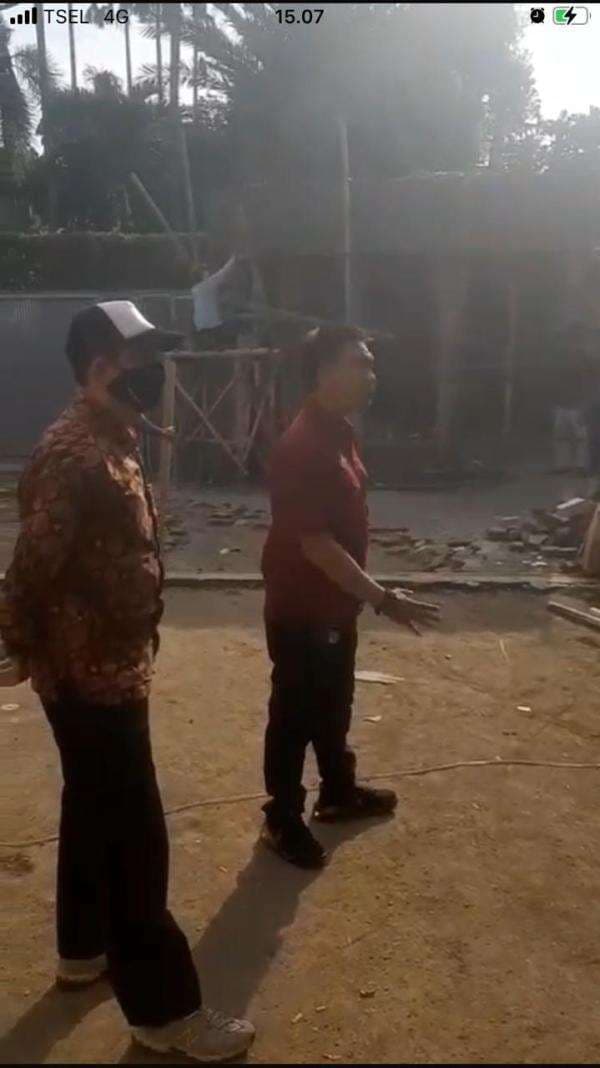 Brimob Tak Berseragam Masih Tongkrongi Rumah Hayono Isman, Kuasa Hukum: Mereka Tak Punya Surat Tugas