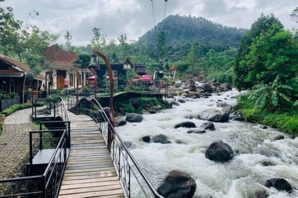 5 Rekomendasi Wisata Pinggir Sungai di Sentul, Tiket Masuk cuma Rp15 Ribu
