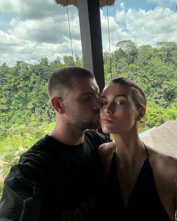 Potret Mesra Maarten Paes dan Luna Bijl Rayakan Tahun Baru di Bali