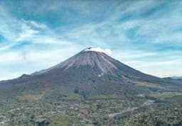 Gunung Semeru Meletus Lagi, Kolom Abu Mencapai 500 Meter