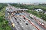 521.000 Kendaraan Tinggalkan Jakarta Via GT Cikampek Utama