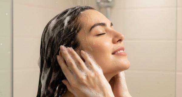 Viral Tren Keramas Shampoo Sandwich, Seperti Apa Hasilnya?