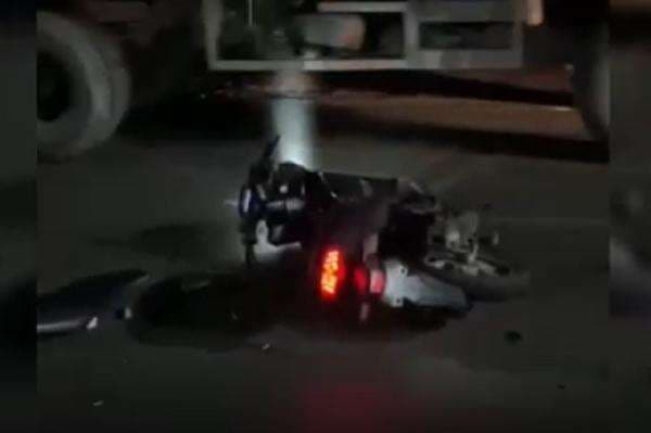 Kecelakaan Maut di Tuban, Remaja Tewas usai Tabrak Belakang Truk