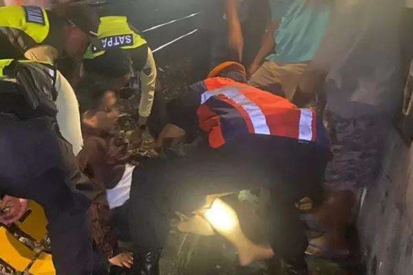 Nekat! Dosen Ponpes Lompat dari Kereta Gajayana yang Melaju Kencang