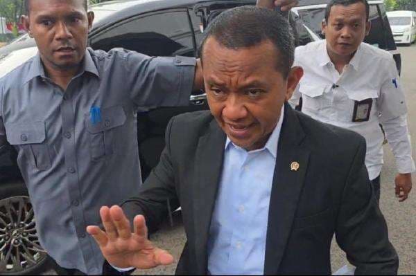 AMPG Laporkan Akun Medsos Pembuat Meme Bahlil ke Polda Metro Jaya AMPG Laporkan Akun Medsos Pembuat Meme Bahlil ke Polda Metro Jaya