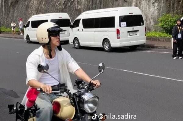 Puas Keliling Bali Ji Chang Wook Lanjut ke Yogyakarta, Netizen Heboh!