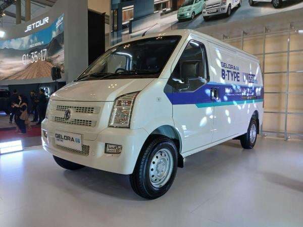 Kendaraan Komersial Listrik DFSK Gelora E Varian Baru Meluncur di GJAW 2025, Segini Harganya
