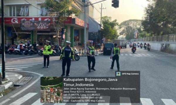 Operasi Patuh Selesai, Razia Pajak Kendaraan Masih Berlanjut di Bojonegoro Operasi Patuh Selesai, Razia Pajak Kendaraan Masih Berlanjut di Bojonegoro