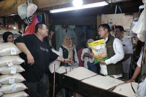 Bulog Klaim Harga Sembako Stabil, Stok Aman hingga 2026