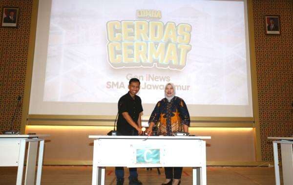 Ratusan Pelajar di Jatim Berebut Juara di Lomba Cerdas Cermat GeniNews Ratusan Pelajar di Jatim Berebut Juara di Lomba Cerdas Cermat GeniNews