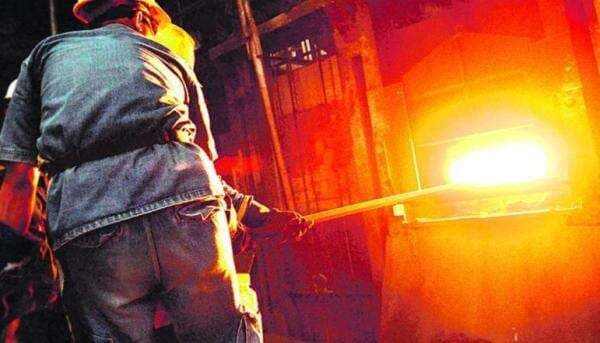 Kena Sanksi OJK Soal Pengalihan Saham Treasury, Ini Tanggapan Central Omega (DKFT) 