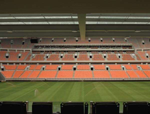 Demi Persija Jakarta Tak Jadi Tim Musafir Lagi, JIS Belajar Cara Rawat Rumput dari Singapura