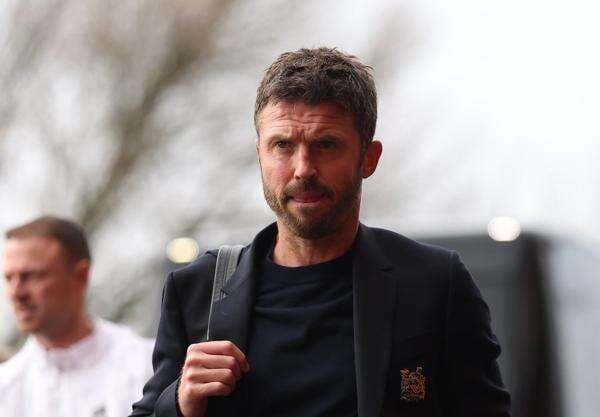 Jelang Arsenal vs Manchester United, Michael Carrick Ogah Iblis Merah Tiru The Gunners