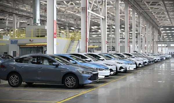 China Akan Tetapkan Standar Nasional Wajib Baru untuk Kendaraan Listrik