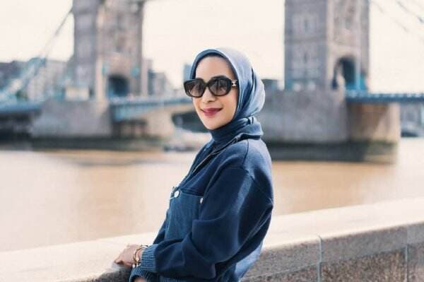 Pulang dari Inggris Erin Taulany Jet Lag, Tak Hadir di Sidang Cerai Hari Ini Deh!