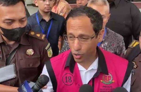 Nadiem Absen, Sidang Pembacaan Dakwaan Korupsi Laptop Chromebook Hari Ini Ditunda