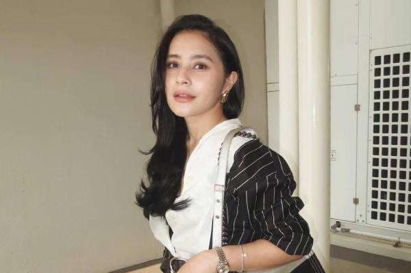 Mengejutkan! Ini Alasan Prilly Latuconsina Pamit dari Sinemaku Pictures