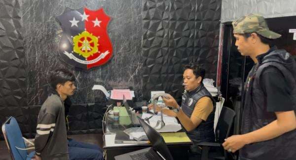 Pemilik Tidur, Dua Pria Gasak Uang Toko Kelontong di Makassar Demi Beli Narkoba