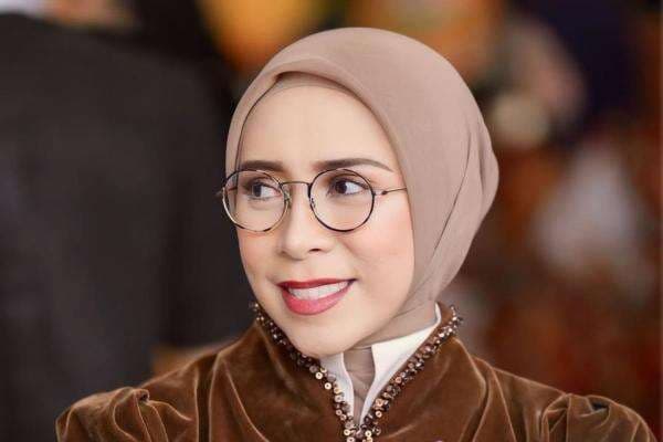 Melly Goeslaw Curhat Dijauhi Teman Gegara Jadi Anggota DPR, Pilih Fokus Jalankan Tugas