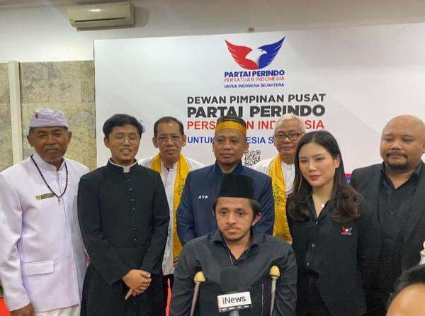 Sekjen Perindo Instruksikan Kader Sambut Baik Aspirasi Rakyat Sekjen Perindo Instruksikan Kader Sambut Baik Aspirasi Rakyat