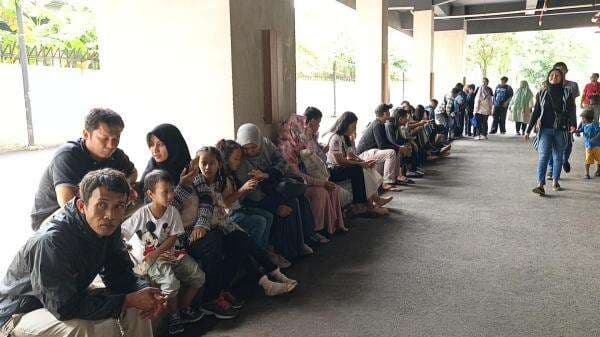 Pengunjung Planetarium Kecewa Tak Dapat Tiket, Sebut Informasi Petugas Simpang Siur