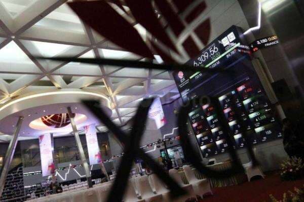 Gembok Enam Saham Dibuka Jelang Akhir Pekan, ARKO-LEAD Masuk Papan FCA