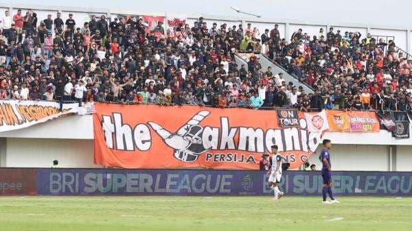 Ribuan The Jakmania Disambut Hangat Suporter Persita di Tangerang, Diky Soemarno: Ini Sebuah Kebahagiaan