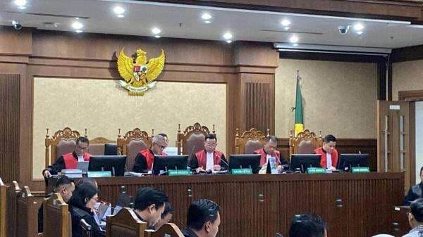 Saksi Akui Nadiem Makarim Berikan Kewenangan Lebih ke Staf Khususnya saat Menjabat