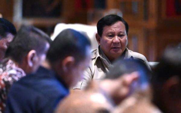 Prabowo Kumpulkan Menteri di Hambalang, Bahas Aktivitas Ilegal Sektor Hutan dan Tambang 