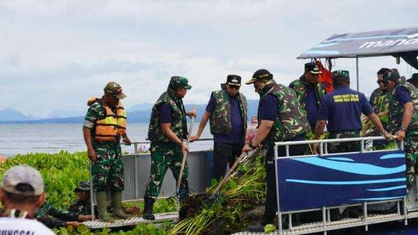 Gaung Kodam I/BB bersama 7 Bupati Sumut Pelihara Ekosistem Kelestarian Danau Toba
