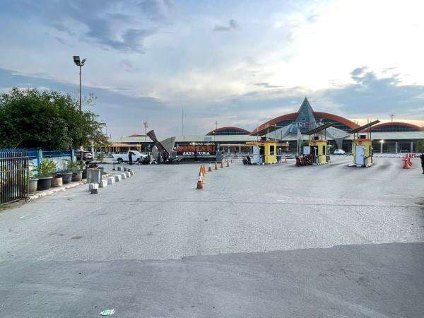 Perubahan Akses Roda 2 Melalui Pintu Utama Bandara Sentani