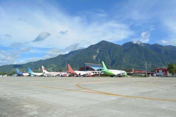 Dampak Mengerikan Anjloknya Rupiah Bagi Industri Penerbangan, Maskapai Tutup Sejumlah Rute