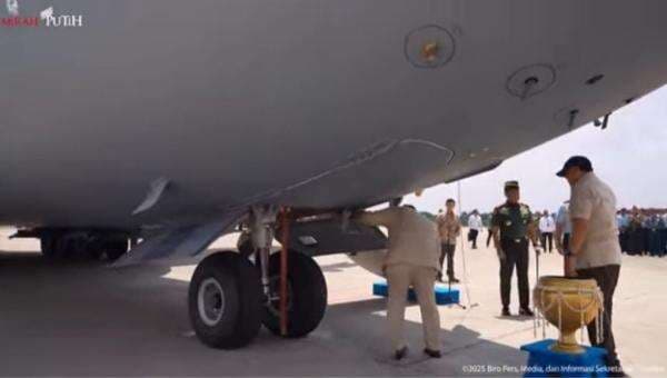 Prabowo Serah Terima Pesawat Raksasa Airbus A400M di Halim Perdanakusuma