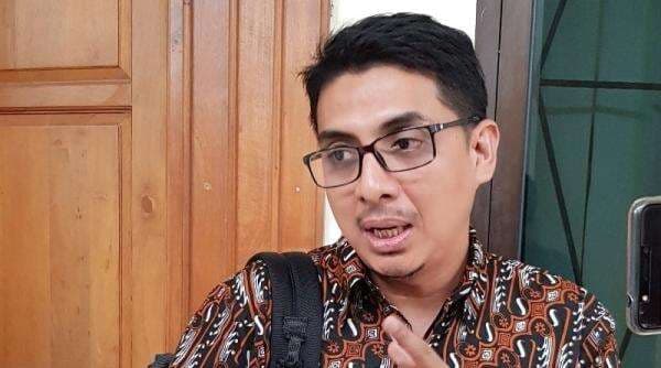 Guru Besar UGM Zainal Arifin Mochtar Diteror Lewat Telepon, Diancam Ditangkap